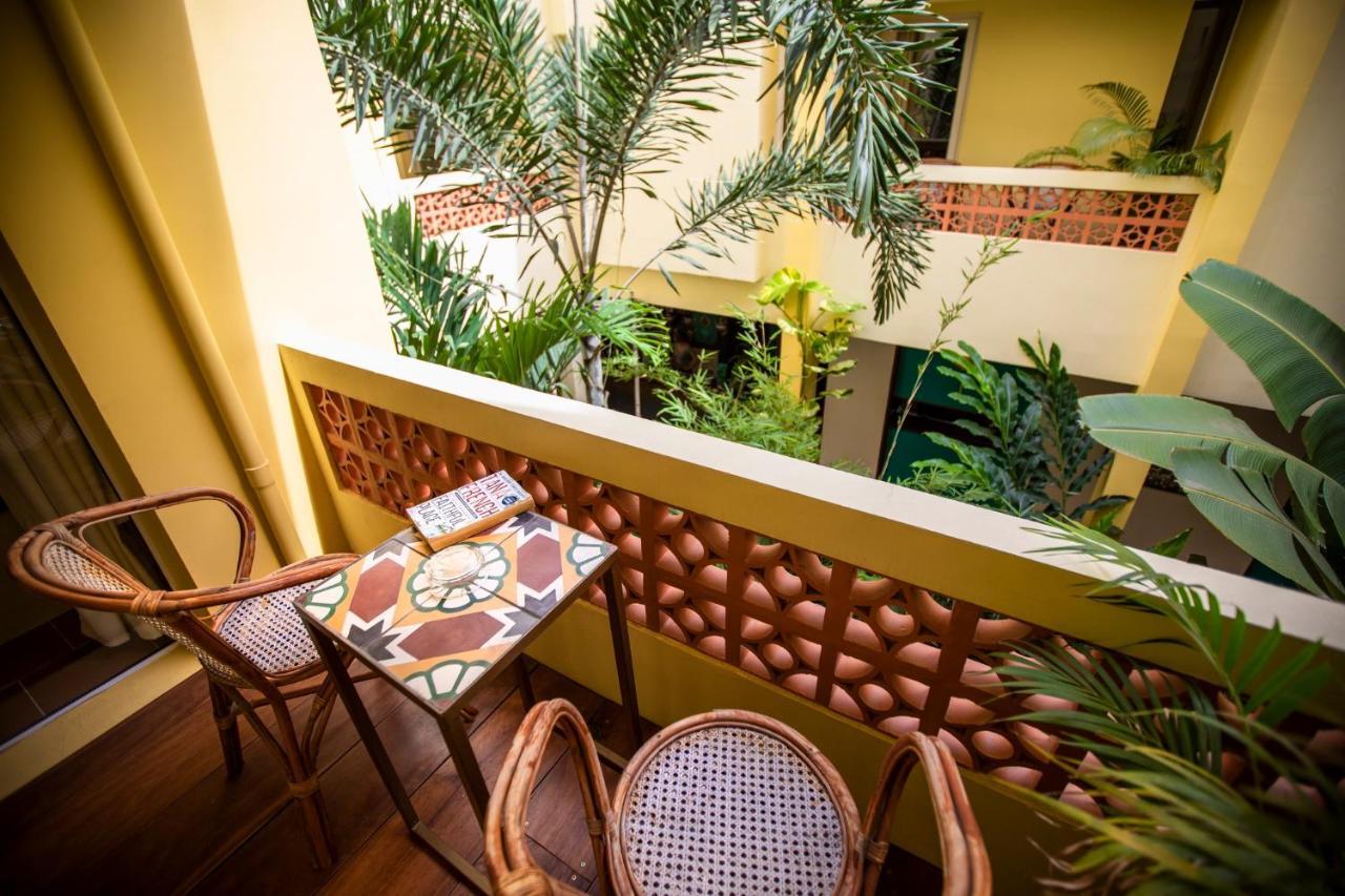Hotel Old Cinema Кампот Экстерьер фото